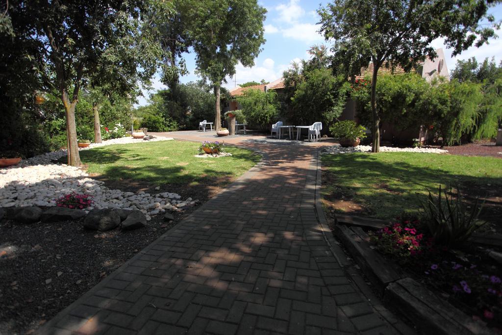 Etnachta Kibbutz Afik Villa Værelse billede